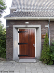 Rechter toegangsdeur.
<br/>
Corrie Groen- Pickhard, 2015-08-07
